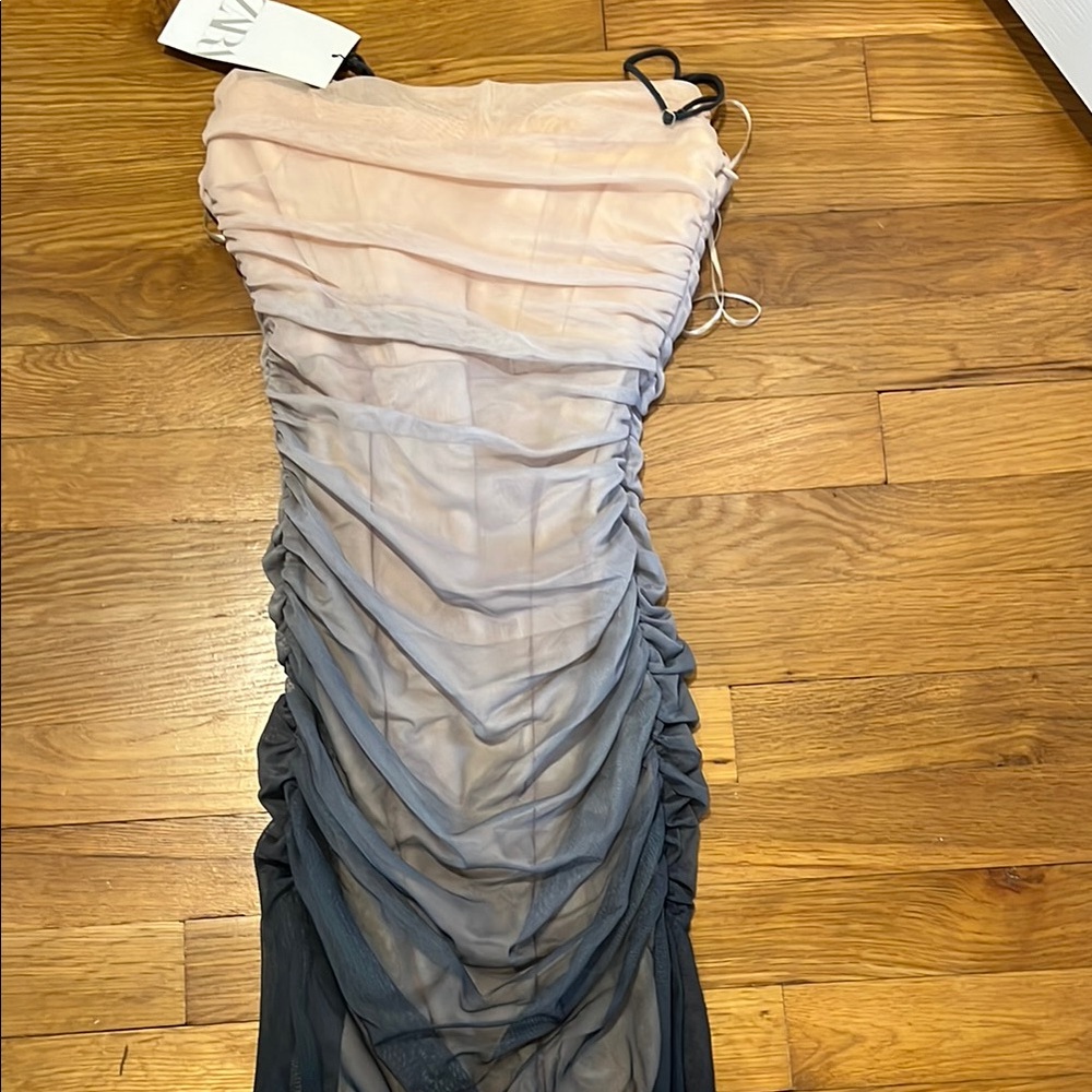 Perfect NYE dress 🔥 Zara Ombré Corset Tulle Bandeau Dress